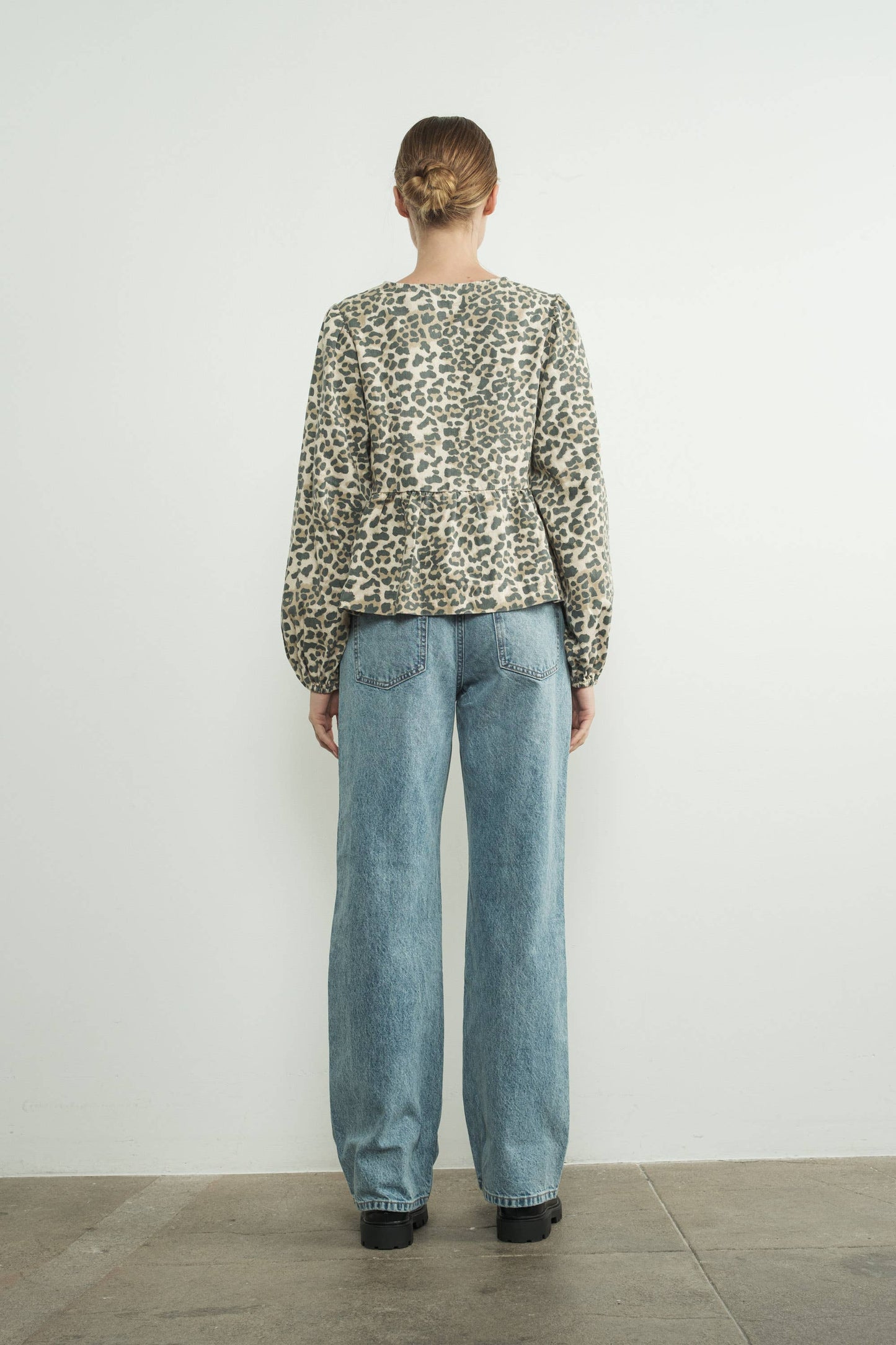 ANIMAL PRINT BOW TIE BLOUSE