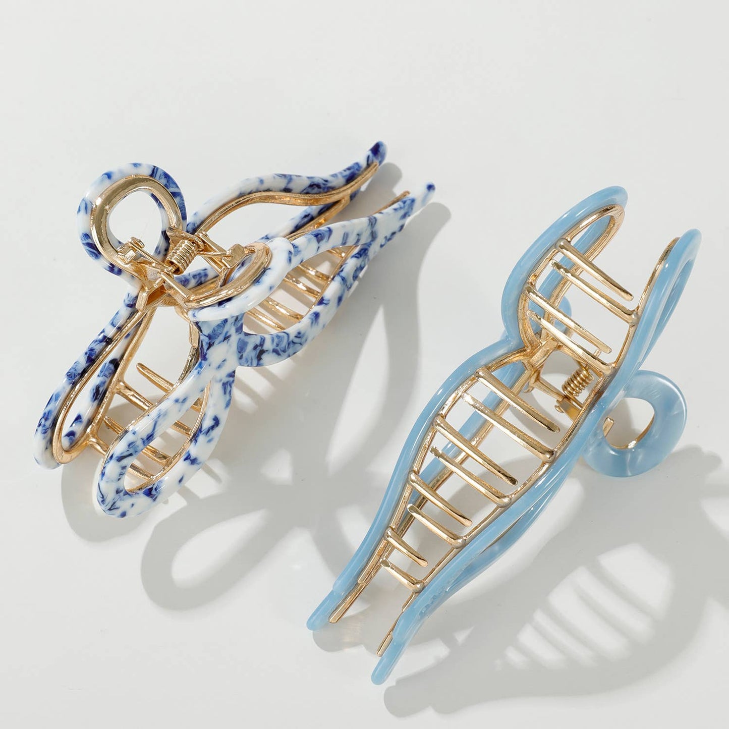 Sabrina Coastal | Large Ribbon Metal Bow Claw Clip - comes with 1 clip