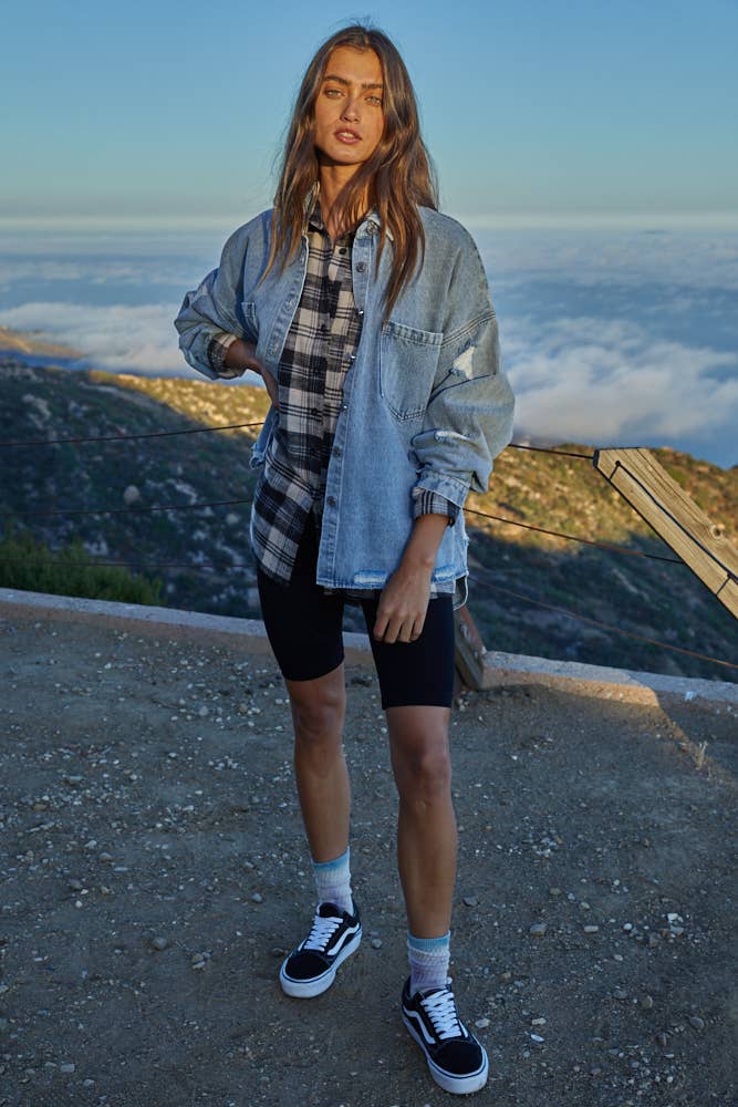 DISTRESSED DENIM JACKET Oversized Fit