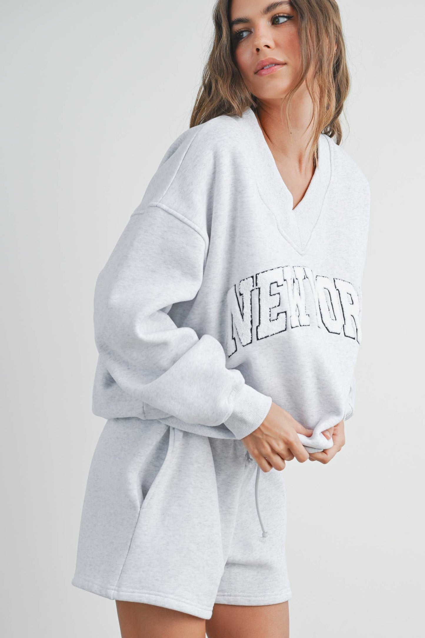 Sherpa New York V Neck Sweatshirt