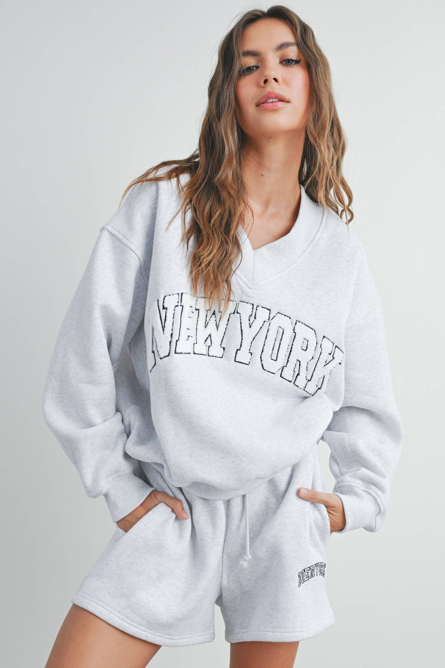 Sherpa New York V Neck Sweatshirt
