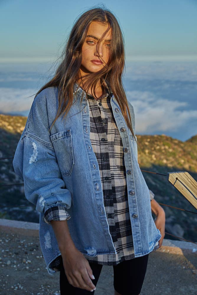 DISTRESSED DENIM JACKET Oversized Fit