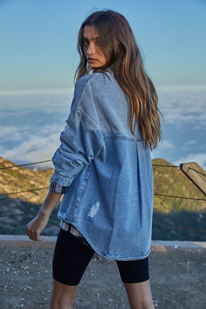 DISTRESSED DENIM JACKET Oversized Fit